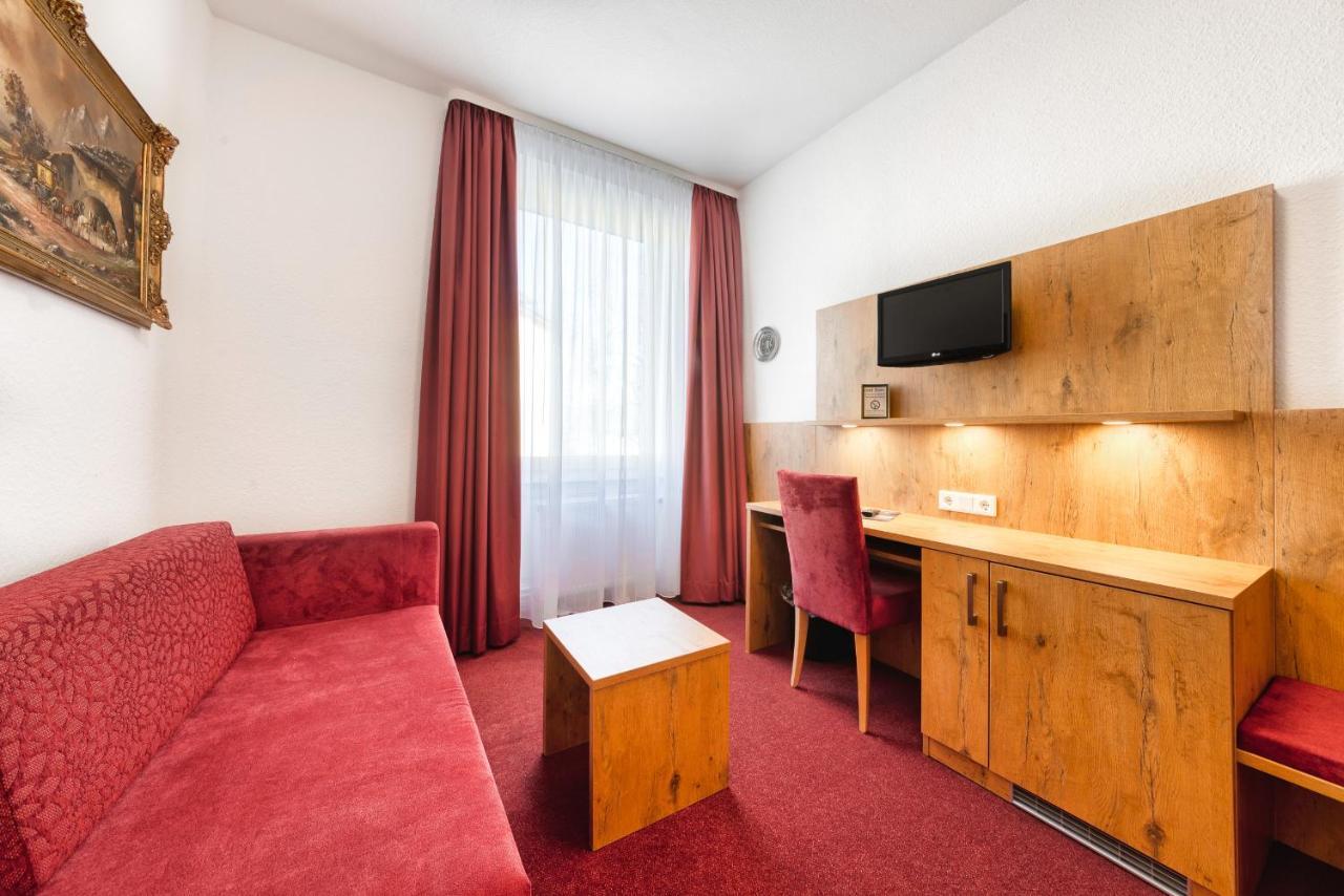 Hotel Krone Rielasingen-Worblingen Екстер'єр фото