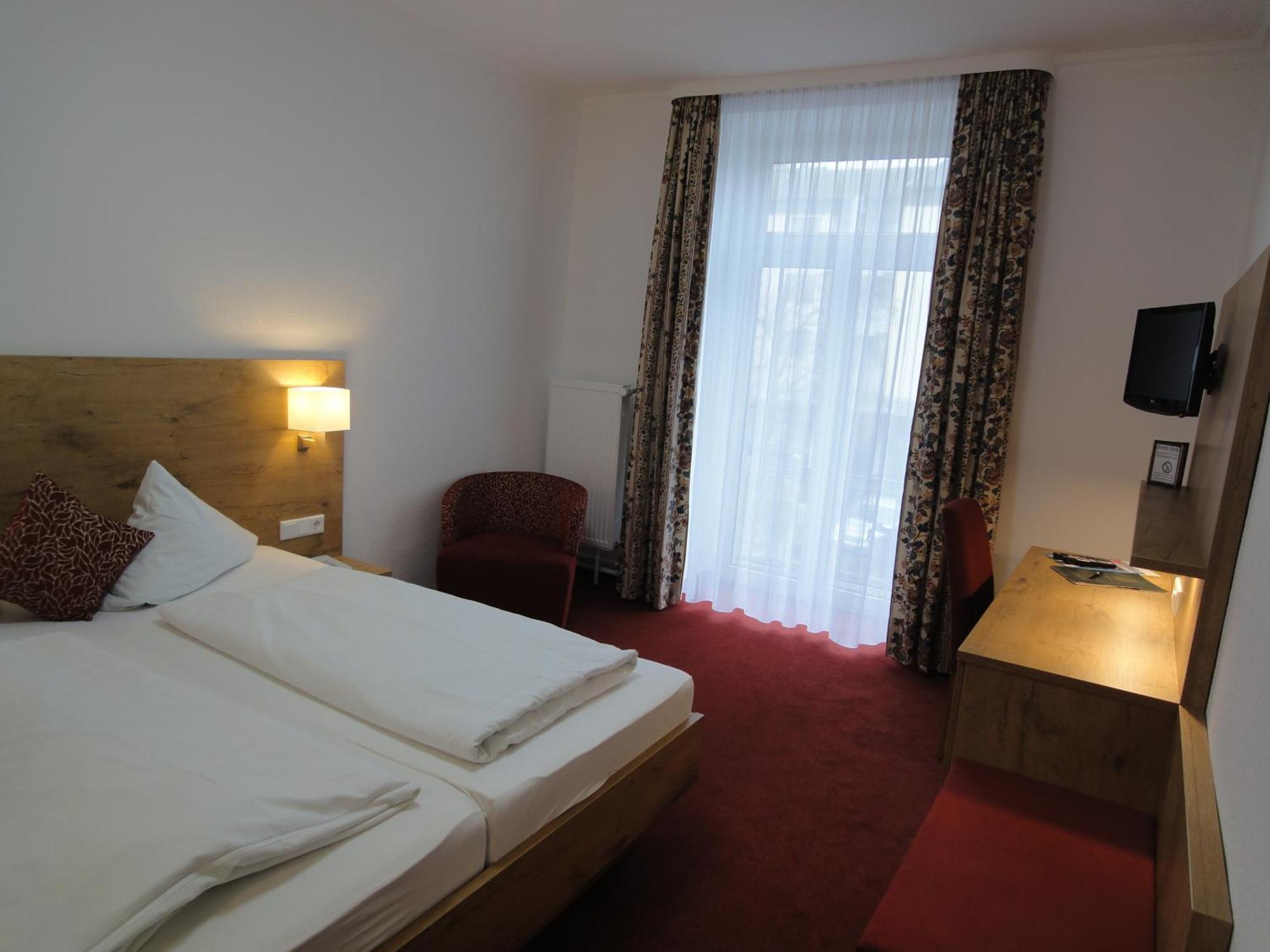 Hotel Krone Rielasingen-Worblingen Номер фото