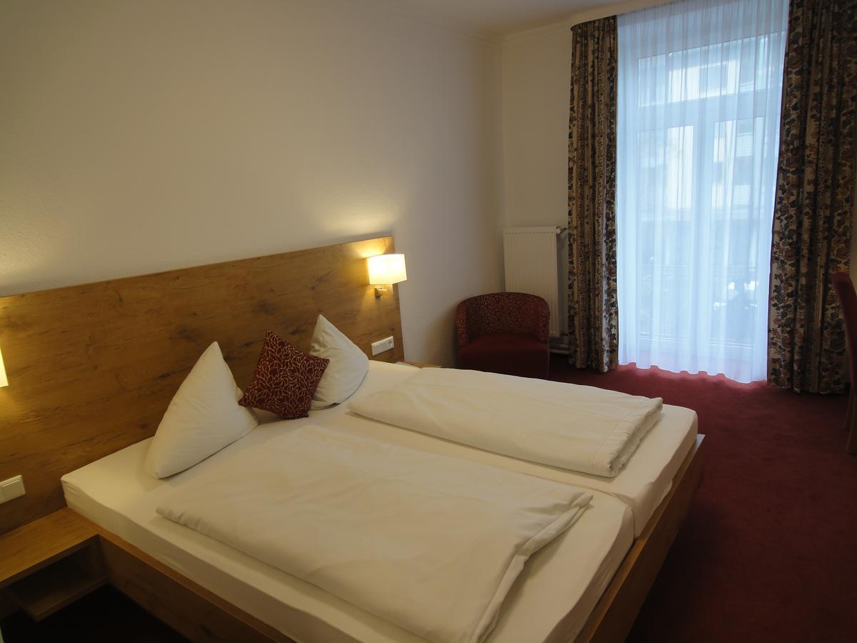 Hotel Krone Rielasingen-Worblingen Екстер'єр фото