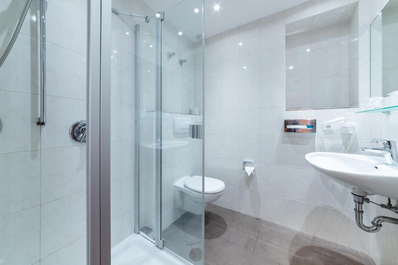 Hotel Krone Rielasingen-Worblingen Екстер'єр фото